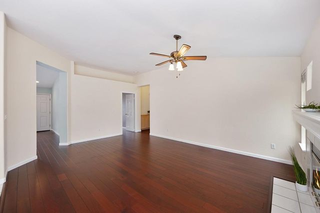 2119 Gold Haven Ct, Gold River, CA 95670