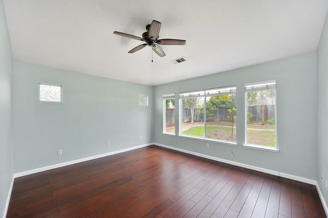 2119 Gold Haven Ct, Gold River, CA 95670
