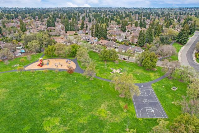 2119 Gold Haven Ct, Gold River, CA 95670