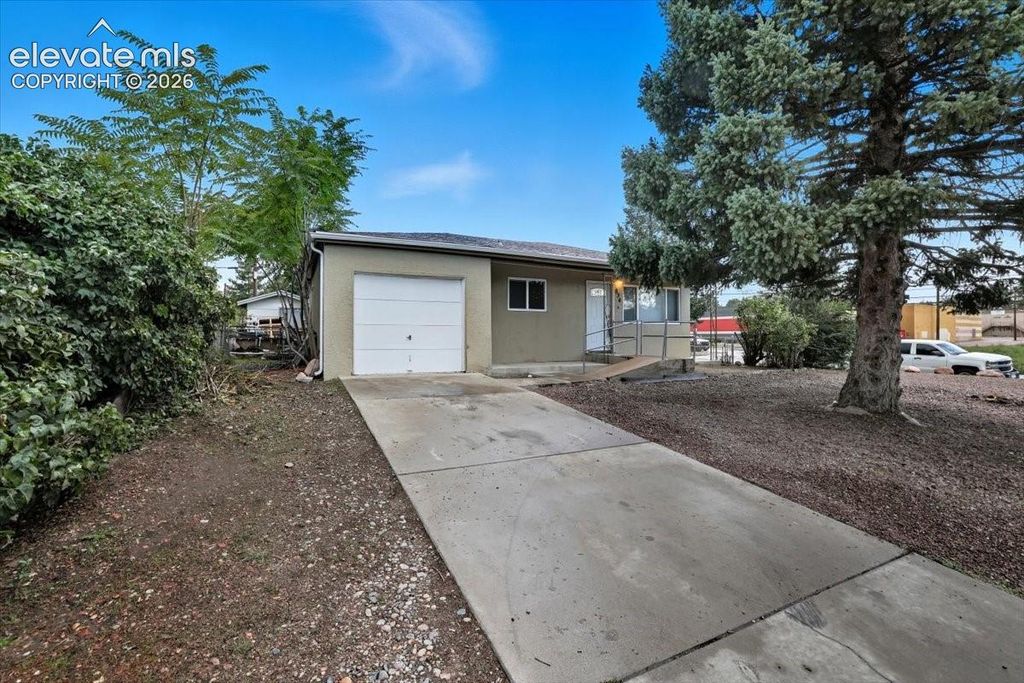 834 Tia Juana Street, Colorado Springs, CO 80909 — exterior