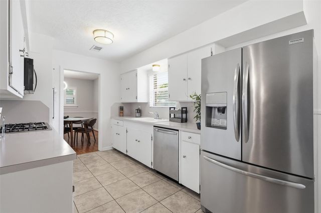 7707 Cayton Street, Houston, TX 77061