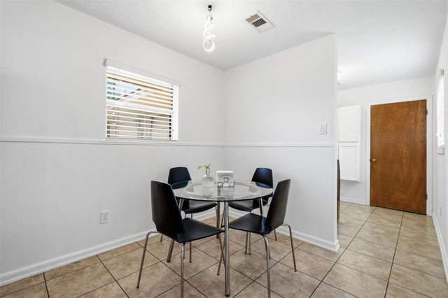 7707 Cayton Street, Houston, TX 77061