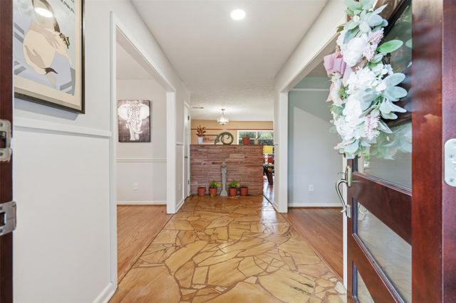 7707 Cayton Street, Houston, TX 77061