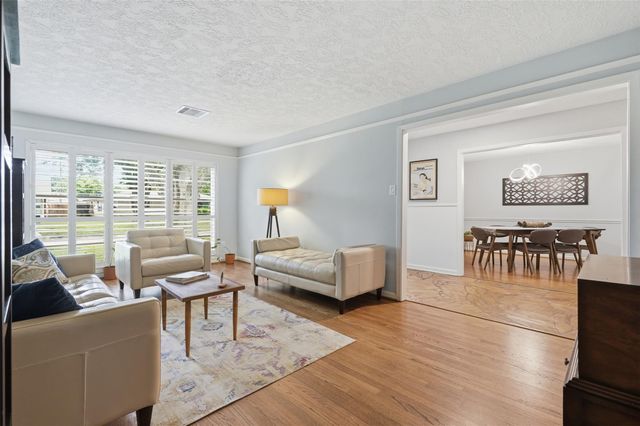 7707 Cayton Street, Houston, TX 77061