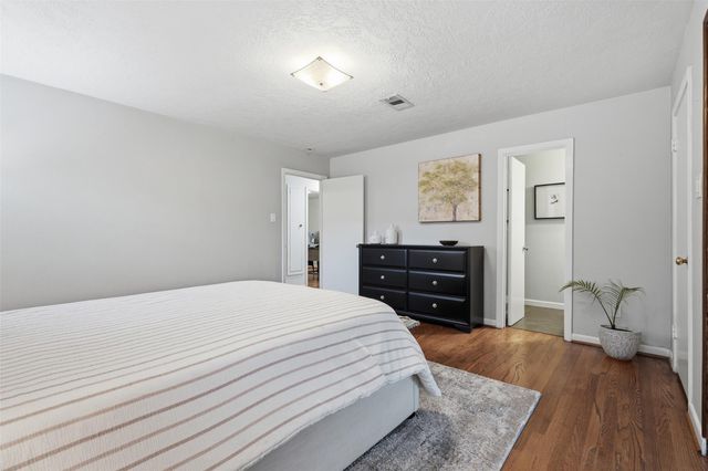 7707 Cayton Street, Houston, TX 77061