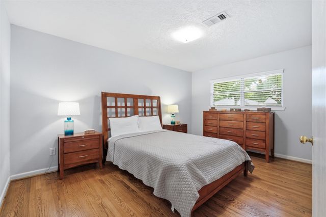 7707 Cayton Street, Houston, TX 77061