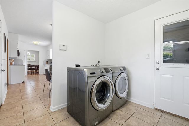 7707 Cayton Street, Houston, TX 77061