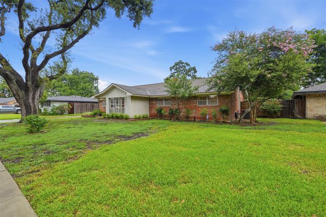 7707 Cayton Street, Houston, TX 77061
