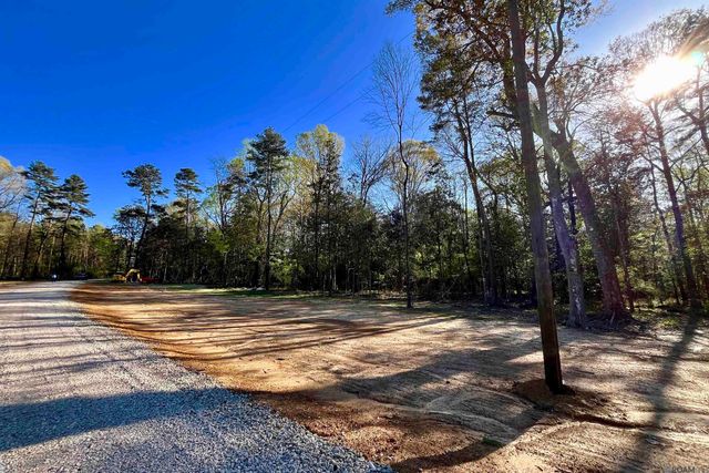 40 Lillian Ln, Ethel, LA 70730