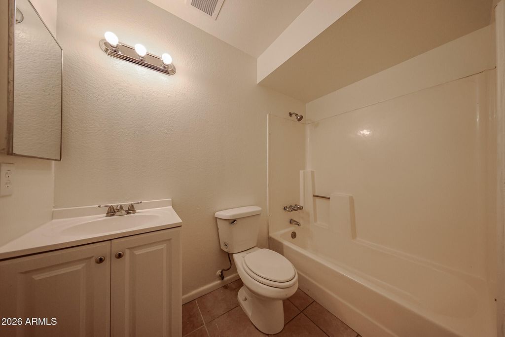 7056 W TAYLOR Street, Phoenix, AZ 85043 — photo 4