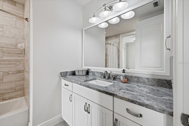 830 THE ESPLANADE N 304, Venice, FL 34285