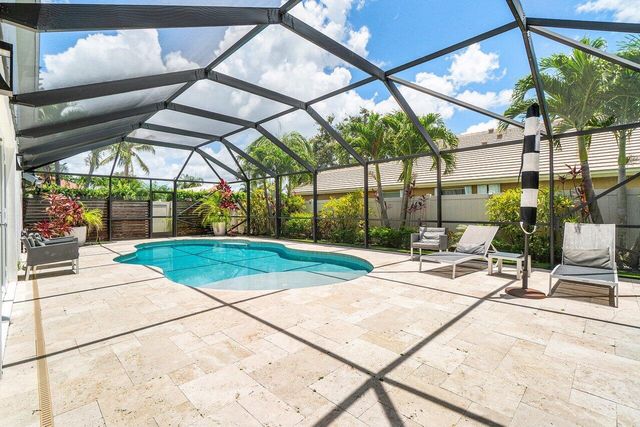 2470 Sandstone Court, Wellington, FL 33414