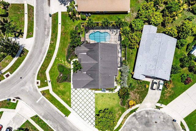 2470 Sandstone Court, Wellington, FL 33414
