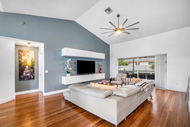 2470 Sandstone Court, Wellington, FL 33414