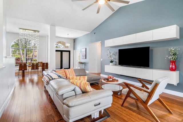 2470 Sandstone Court, Wellington, FL 33414