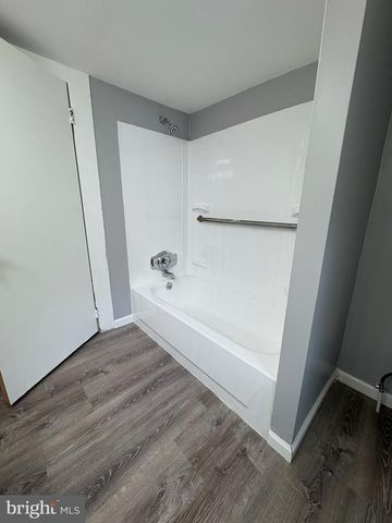 3541 MOUNT RD, Aston, PA 19014