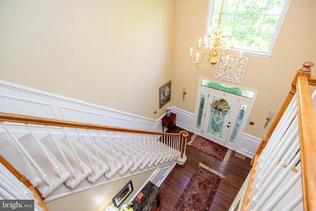6 LEAPSON LN, Doylestown, PA 18901