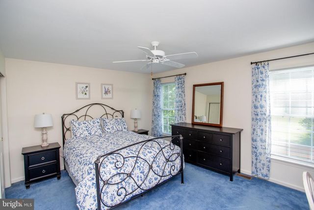 6 LEAPSON LN, Doylestown, PA 18901