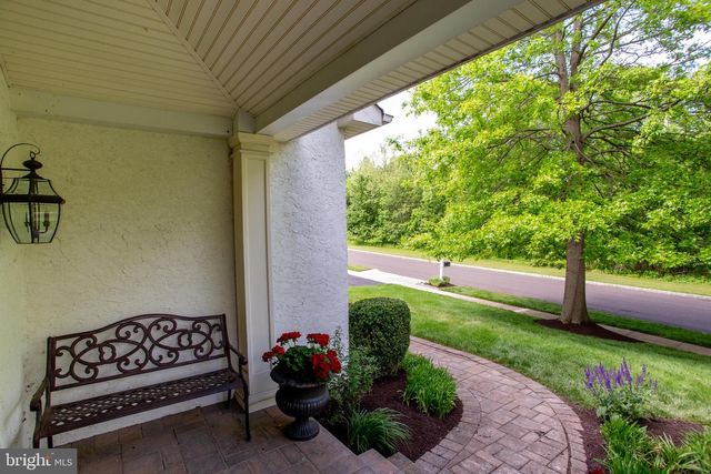 6 LEAPSON LN, Doylestown, PA 18901