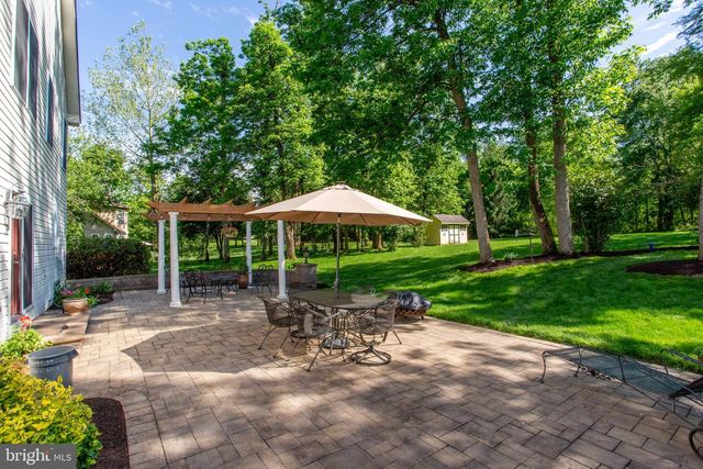 6 LEAPSON LN, Doylestown, PA 18901
