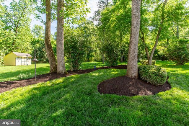6 LEAPSON LN, Doylestown, PA 18901