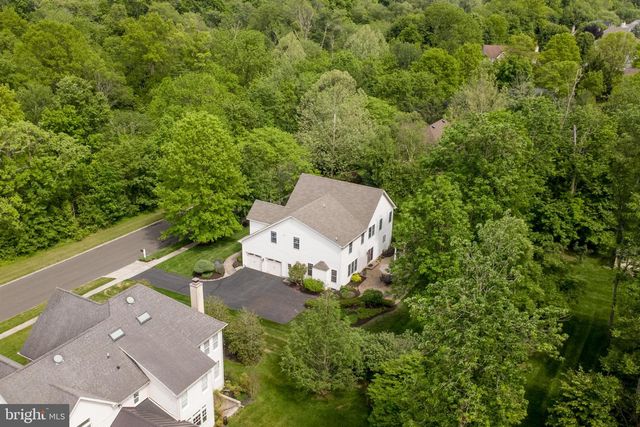 6 LEAPSON LN, Doylestown, PA 18901