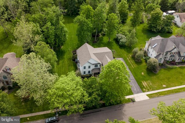 6 LEAPSON LN, Doylestown, PA 18901