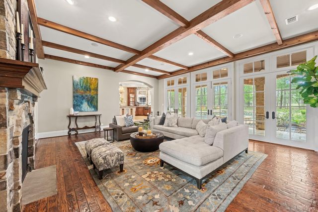 15 Sterling Dale Place, The Woodlands, TX 77382