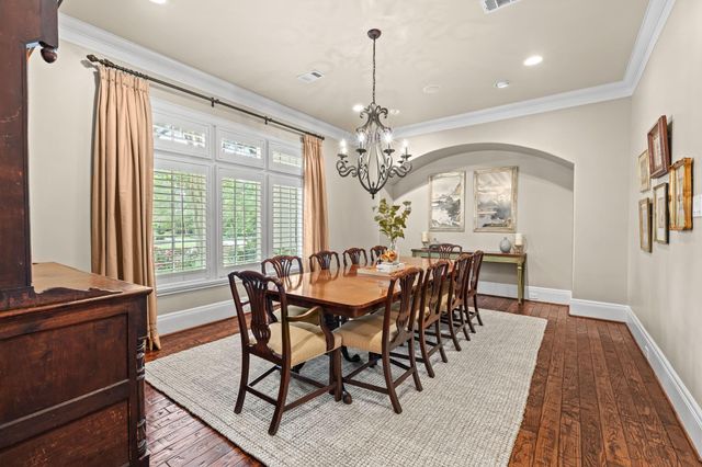 15 Sterling Dale Place, The Woodlands, TX 77382