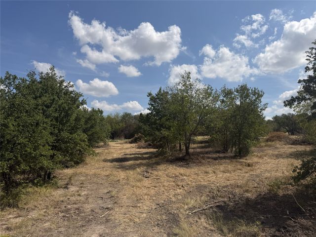 2009 Hoopers Court, Weatherford, TX 76085