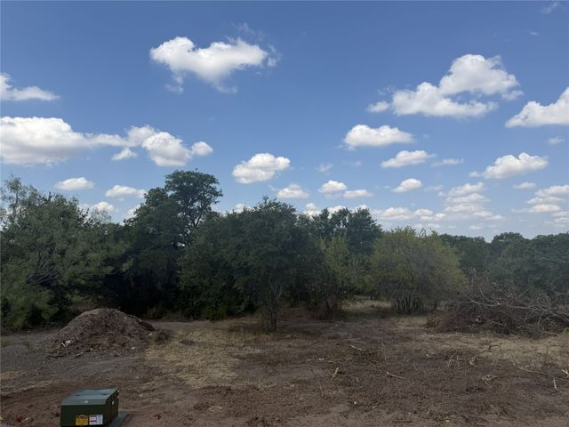 2009 Hoopers Court, Weatherford, TX 76085