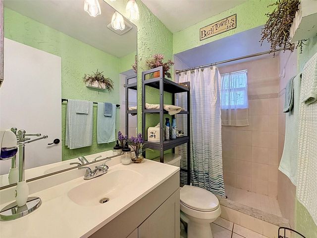 7810 VIENNA LANE, Port Richey, FL 34668