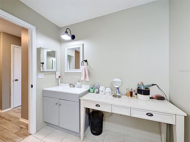 7810 VIENNA LANE, Port Richey, FL 34668
