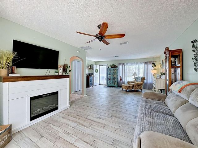 7810 VIENNA LANE, Port Richey, FL 34668
