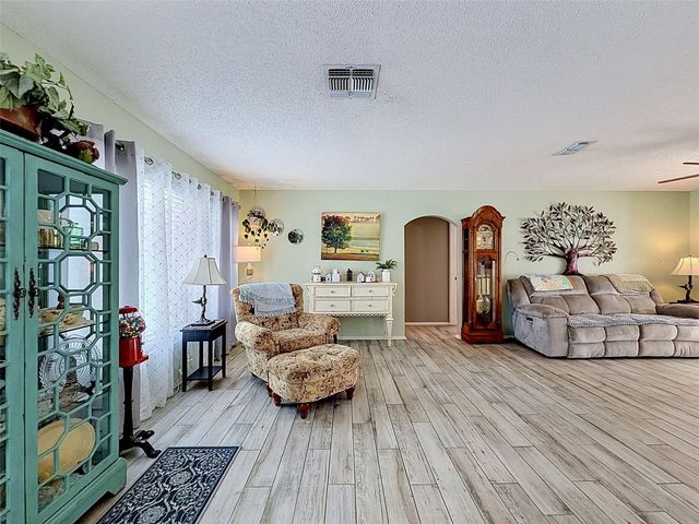 7810 VIENNA LANE, Port Richey, FL 34668