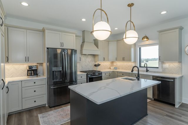 6364 Paint Road NW, Byron, MN 55920