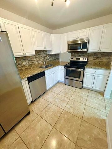 4801 Esedra Court 205, Lake Worth, FL 33467