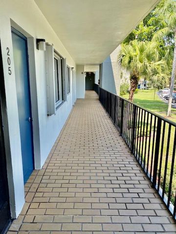4801 Esedra Court 205, Lake Worth, FL 33467