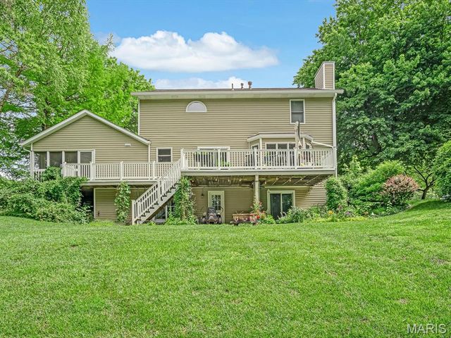 60 Santa Anita Drive, Maryville, IL 62062