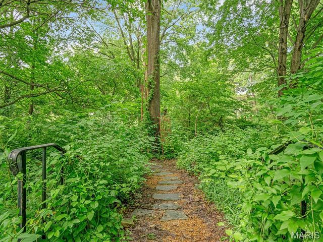 60 Santa Anita Drive, Maryville, IL 62062