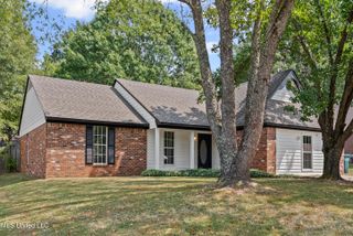 111 Floyd Circle, Senatobia, MS 38668