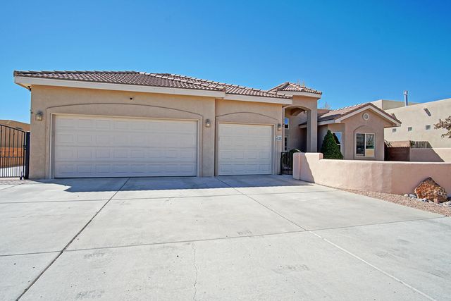 6628 Kalgan Road NE, Rio Rancho, NM 87144