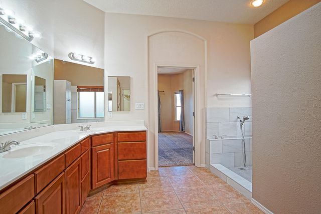 6628 Kalgan Road NE, Rio Rancho, NM 87144