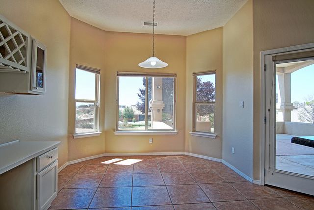 6628 Kalgan Road NE, Rio Rancho, NM 87144