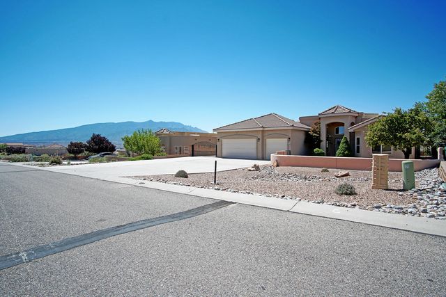 6628 Kalgan Road NE, Rio Rancho, NM 87144
