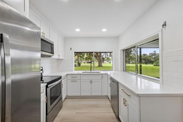 7616 FAIRLAWN DRIVE, Hudson, FL 34667