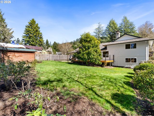 2536 DEBOK Rd, West Linn, OR 97068
