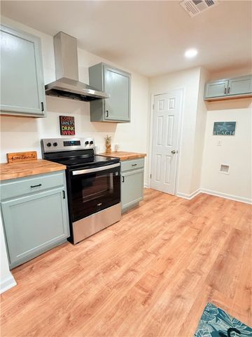 2575 San Angelo Ave, Ingleside, TX 78362