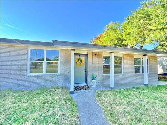 2575 San Angelo Ave, Ingleside, TX 78362