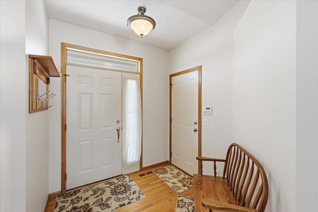 10004 Fallgold Parkway N, Brooklyn Park, MN 55443